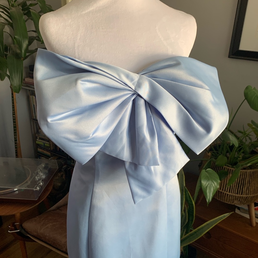 NWT Mac Duggal Blue Satin Dress Gorgeous Bow Detail